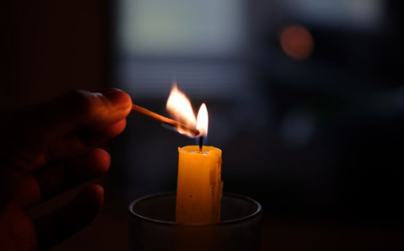 Українців закликали готуватись до тривалих блекаутів