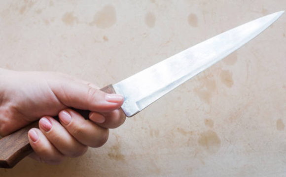 На Волині жінка п’ять разів вдарила ножем знайому