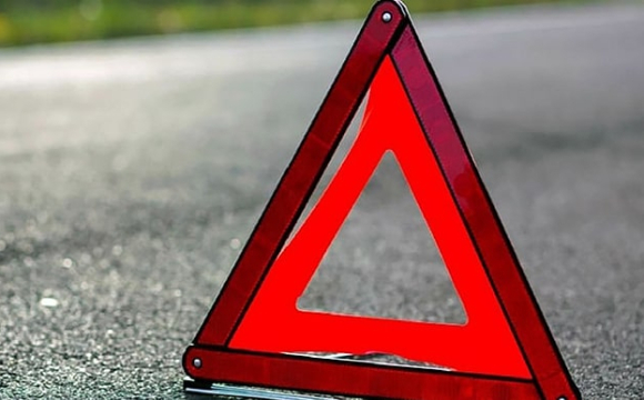 У Луцьку водій вантажівки в'їхав у авто та втік з місця ДТП