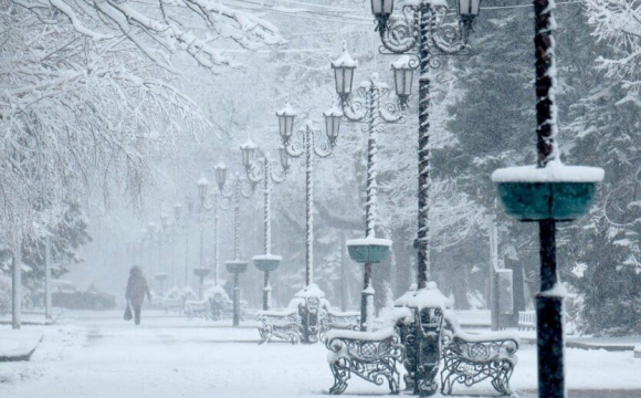 Українців закликали готуватися до складної зими