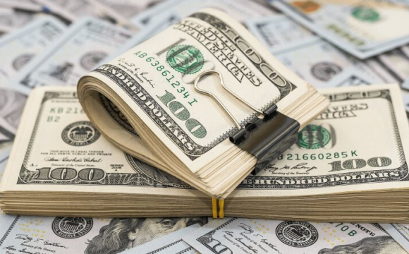 Яким буде курс долара в Україні до кінця року: невтішний прогноз