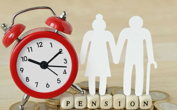 Хто з українців може достроково вийти на пенсію