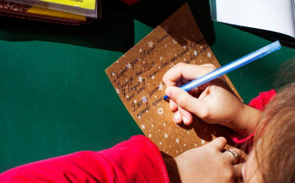 Дитина написала листа Богу і отримала загадкову відповідь