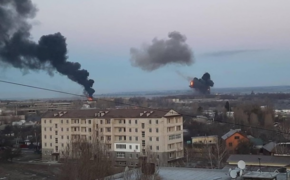 Теракти та обстріли міст: астролог попередив українців про небезпеку 