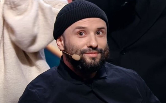 Відомий комік показав нову дівчину, яка є копією його колишньої дружини