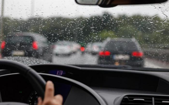 Лучан закликали бути обережними на дорогах