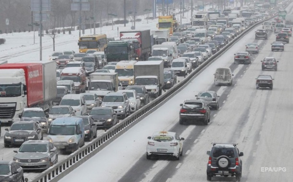 В Україні зріс попит на старі легкові авто