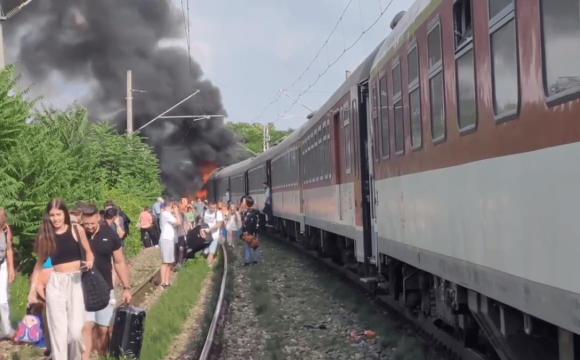 У Словаччині поїзд з українцями влетів у автобус: загинули 5 людей