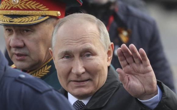Який «подарунок» армія РФ готує Путіну до 9 травня: попередження про загрозу