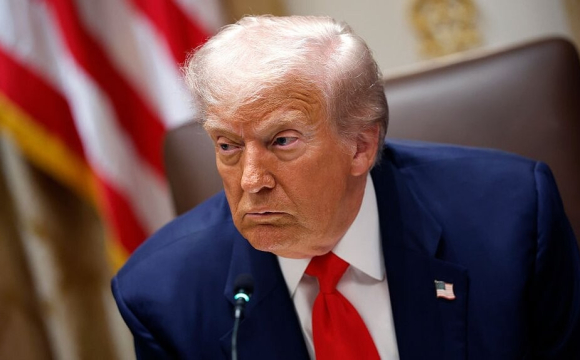 Що насправді стоїть за гучними заявами Трампа про «мир в Україні»