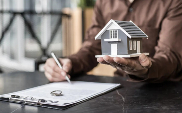 Українців закликали терміново переоформити житло