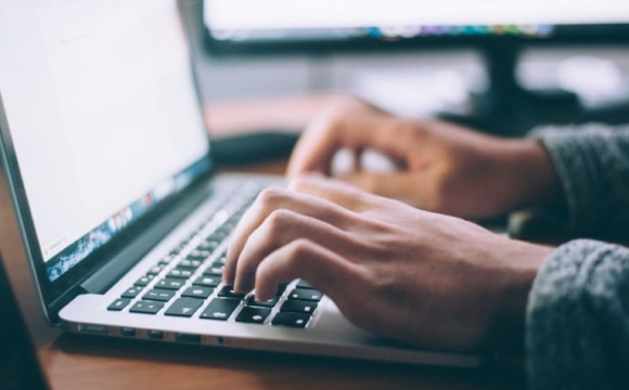 На Волині чоловік незаконно поширював фільми та серіали: деталі