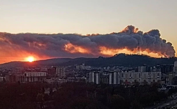 Чи можуть зникнути вода та світло: експерт попередив українців