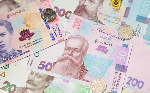 Українкам заплатять велику суму грошей