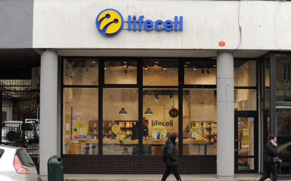 Українці скаржаться на Lifecell: у чому звинувачують мобільного оператора