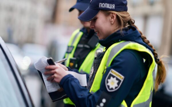 Високі штрафи для водіїв: як суворі покарання впливають на безпеку на дорозі