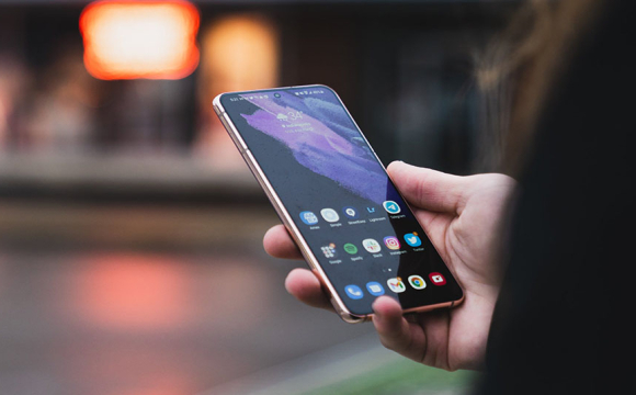 Ці п'ять додатків потрібно видалити з телефону якнайшвидше