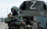 В українському місті зафікували колону техніки з військовими рф