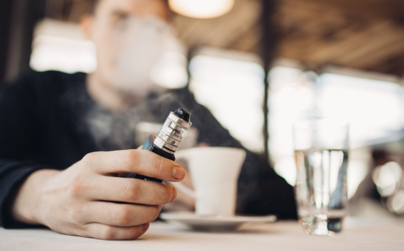 Від завтра в Україні заборонено курити: порушників будуть штрафувати