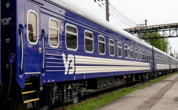 УЗ запускає програму Зимової підтримки: безоплатні поїздки для всіх українців на відстань до 3000 км