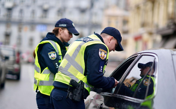 Яких водіїв патрульні штрафують найчастіше