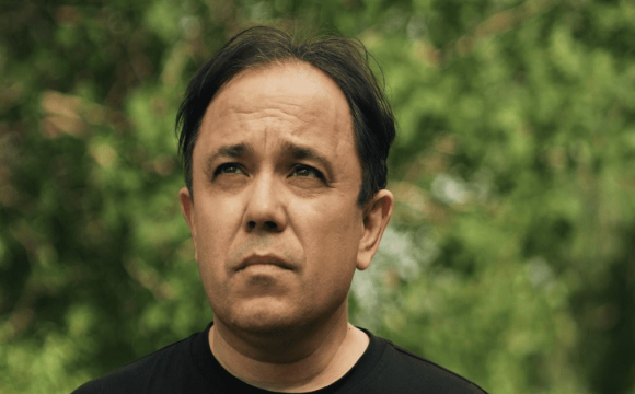 Відомий співак виступив проти обмеження російської мови в Україні