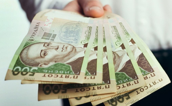 Українцям доплатять 647 гривень до пенсії