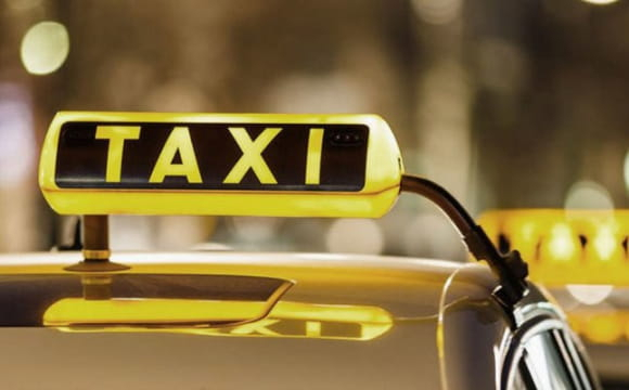 Таксі буде працювати цілобово у 19 містах України: деталі