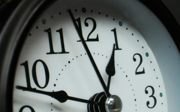 Вчені назвали дату, коли на Землі з’явиться 25-годинний день