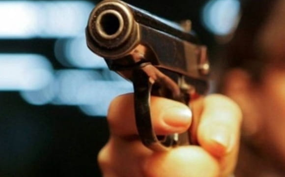 У селі під час затримання чоловіка сталася стрілянина