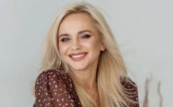 Українська телеведуча відкрито розповіла про кризи в стосунках із чоловіком