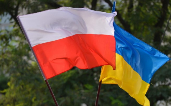 У польських школах дозволили викладати українську мову як другу іноземну