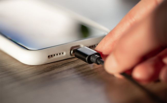 Що робити, якщо телефон швидко сідає: вимкніть лише одну функцію