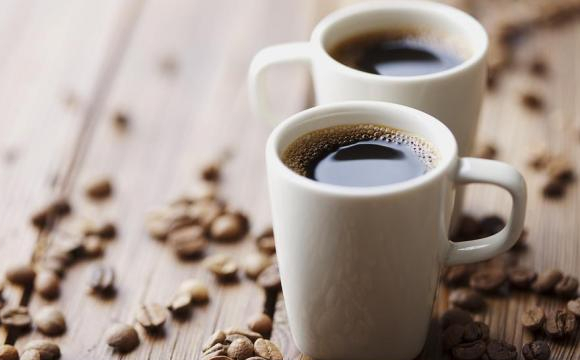 Ви п’єте каву неправильно: звички, які шкодять здоров’ю