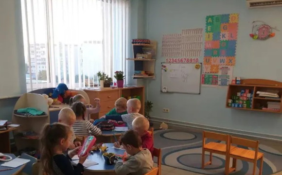 У Луцьку в дитячому центрі вчителька обізвала хлопчика «тряпкою» 