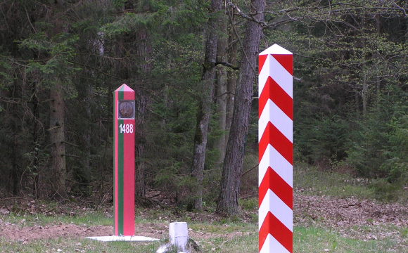 Уряд закликає негайно залишити Білорусь: у чому причина
