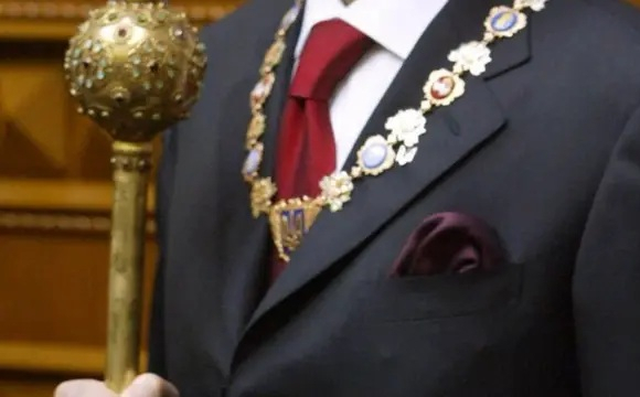 Кого б українці обрали президентом, якби вибори були сьогодні