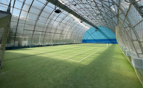 Оренда приміщення для гри в теніс та футбол у Луцьку за найкращими цінами
