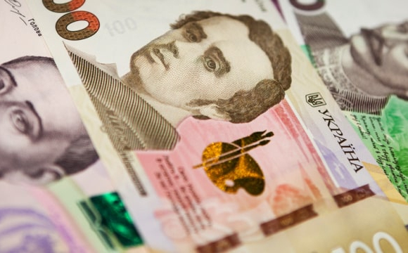 В Україні з'явились нові 100 гривень із золота: як вони виглядають