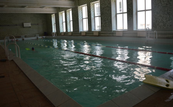 На ремонт басейну в Луцькому ліцеї витратять майже 1,5 мільйона гривень