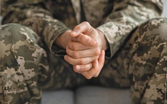 В Україні у військових викрали майже мільйон гривень