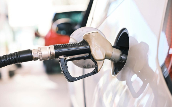 АЗС мають 10 днів: що буде з цінами на пальне в Україні