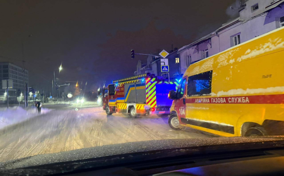 Небезпека автономного живлення: на заході України горів будинок через замикання інвентора