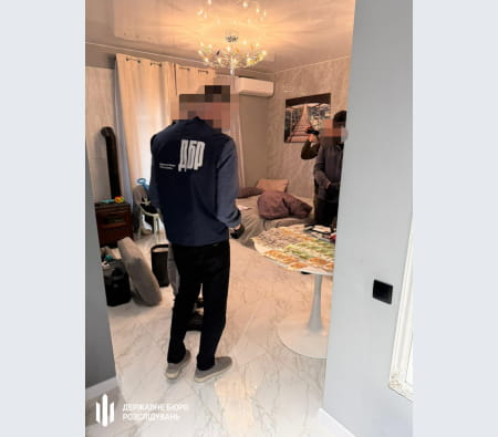 Непридатність за 7 тисяч доларів: на Волині начальника ТЦК викрили на хабарі
