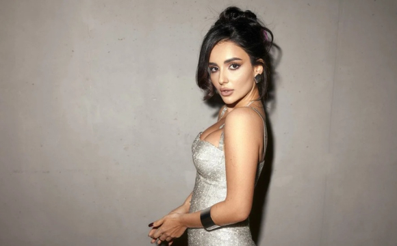 Відома українська співачка впала на сцені під час концерту