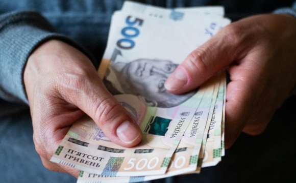 Українцям кожного місяця будуть доплачувати до пенсії по 500 гривень