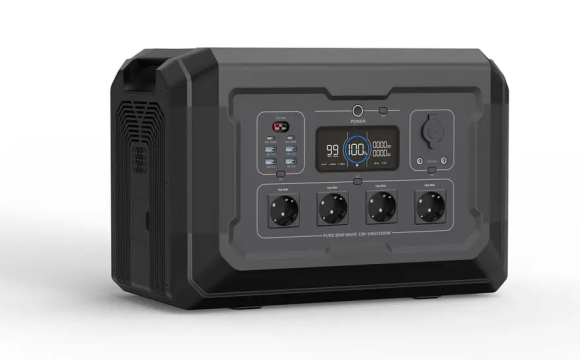 Українцям безкоштовно роздадуть зарядні станції