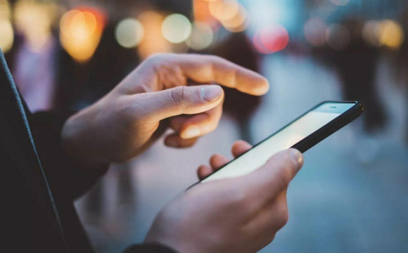 Скільки годин насправді працює мобільний зв’язок під час відключень світла