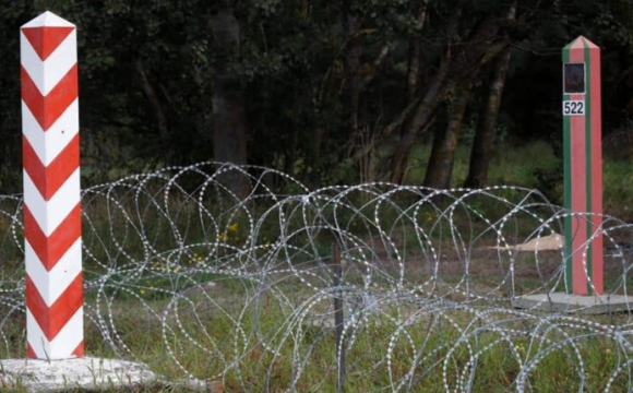 Вночі Польща раптово закрила свій кордон із Білоруссю: у чому причина