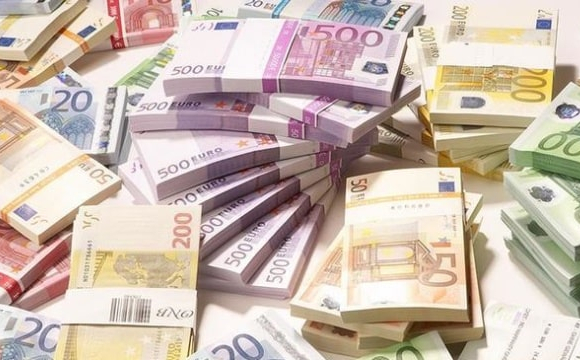 Банкір розповів, чи варто зараз скуповувати євро 